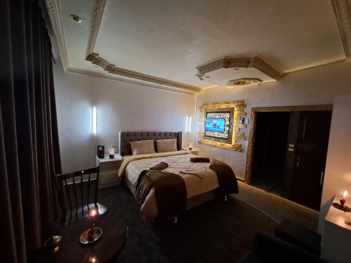 Hadrian'S Arch Hotel Jarash Exterior foto
